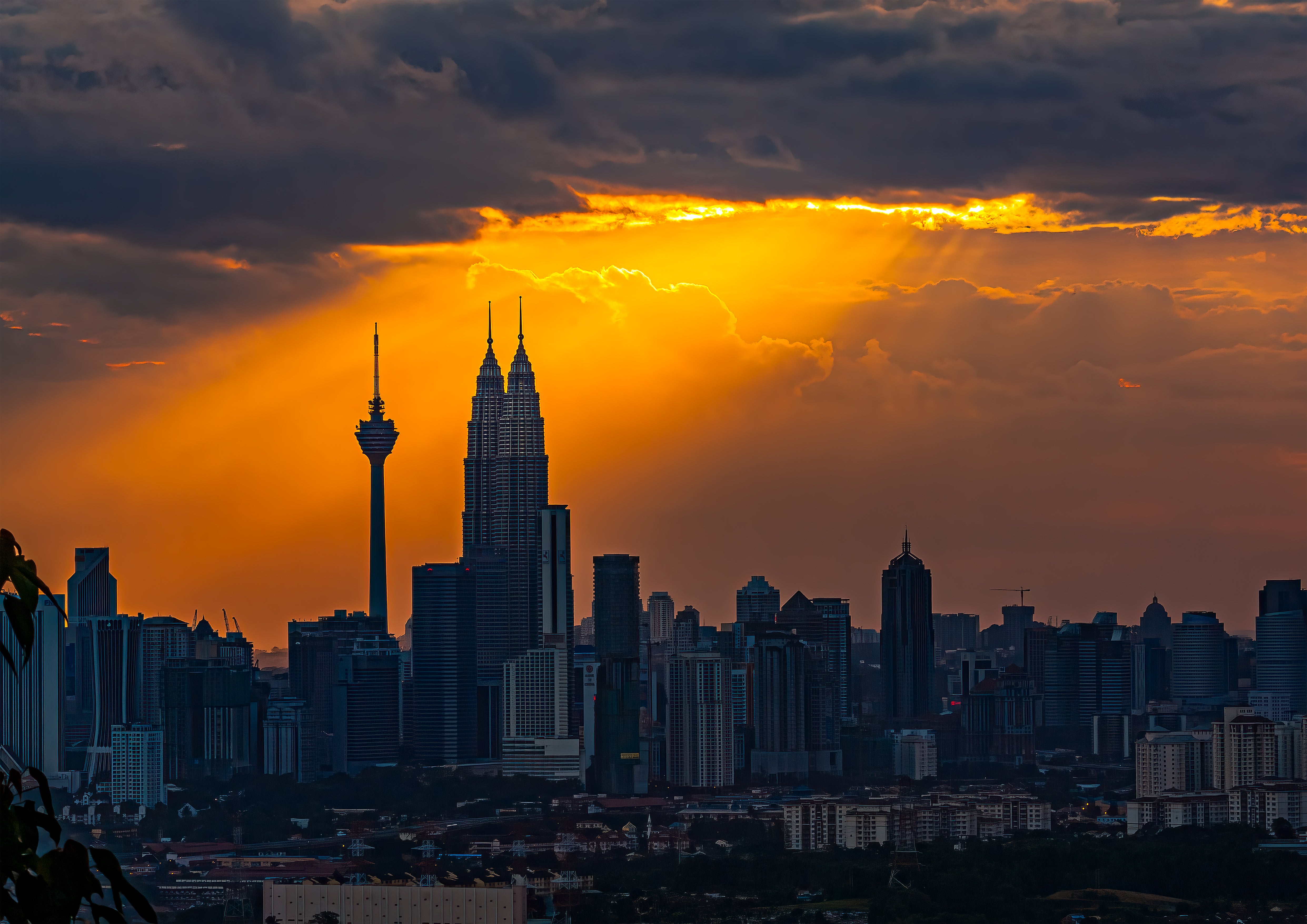 LAND 104 - Sunny Ray at Kuala Lumpur